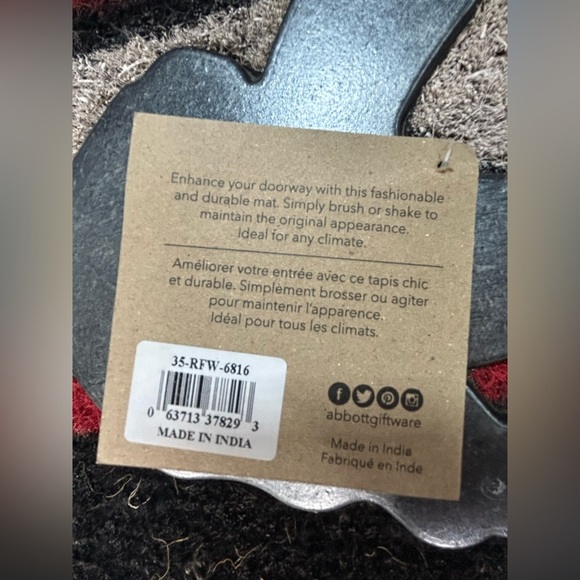 Heavy Duty Coir Doormat w/ Metallic Hockey Player - Picture 12 of 13